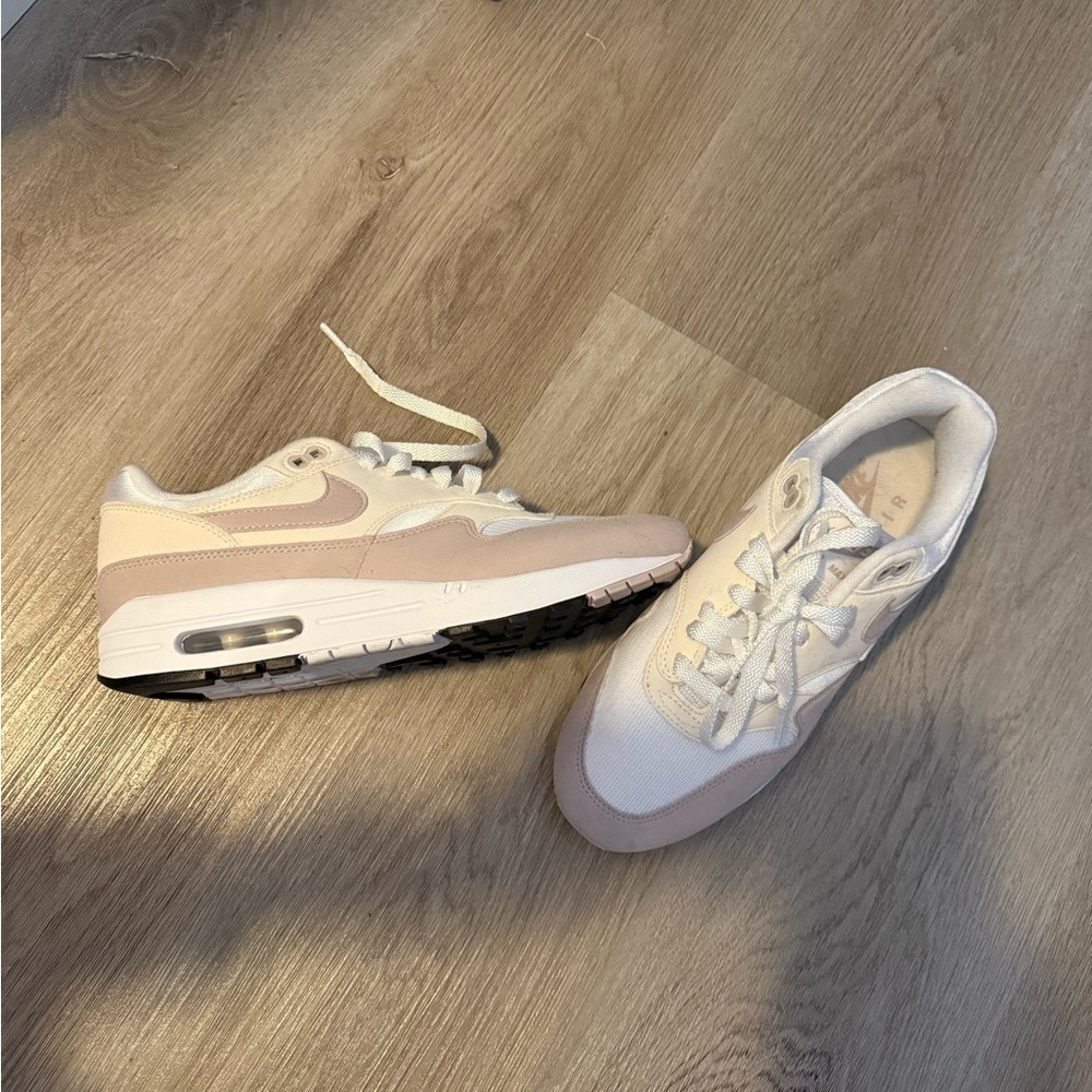 Nike Air Max Sneakers